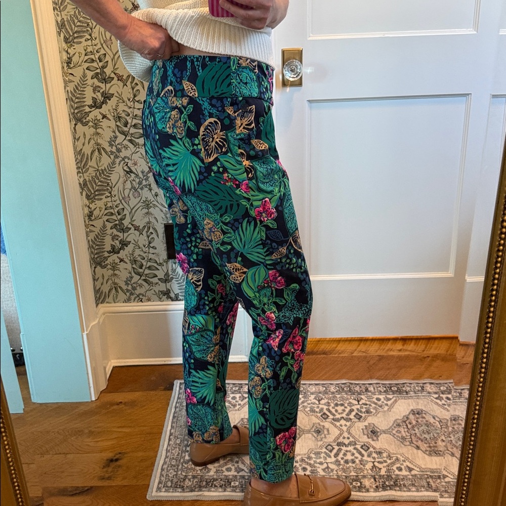 Lilly Pulitzer Luxletic Pants - Picture 3 of 3